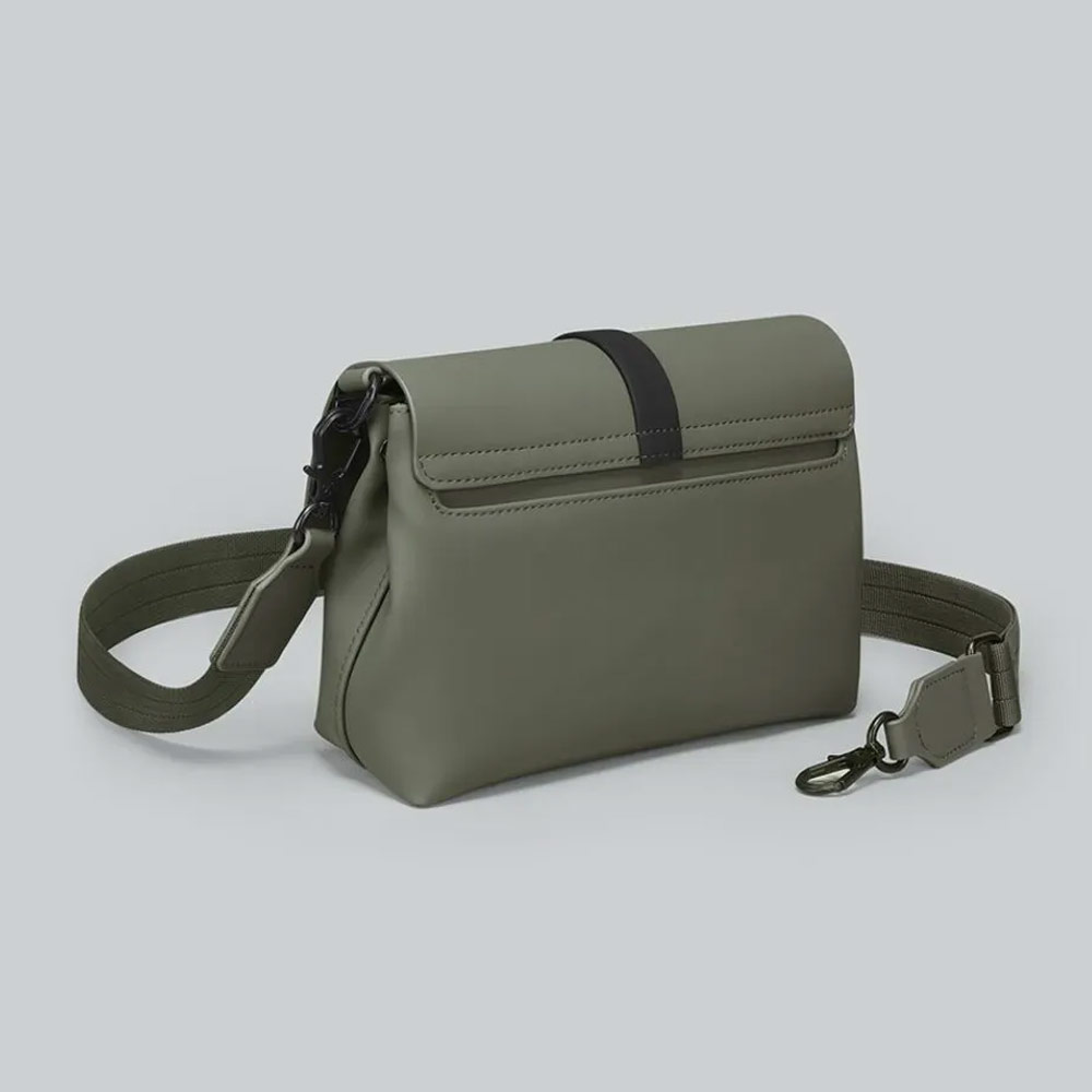 Picture of Gaston Luga SPLÄSH CROSSBODY BAG Premium Waterproof Eco Material Bag Compact Messenger Style Bag with Detachable Shoulder Strap As Clutch (Olive)
