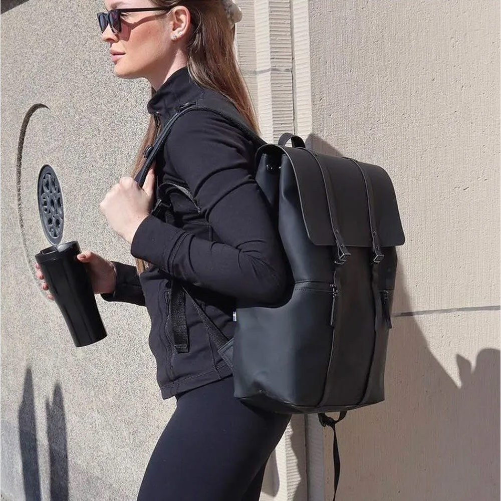 Picture of Apple MacBook Pro 16\" 2019  | Gaston Luga SPLÄSH 2.0 16" Premium Waterproof Eco Material Backpack 20L (Black)