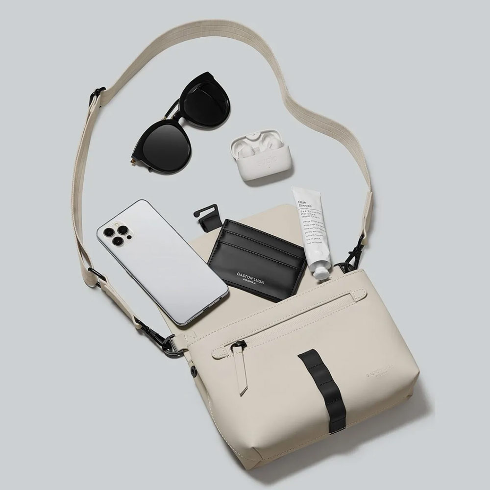 Picture of Gaston Luga SPLÄSH CROSSBODY BAG Premium Waterproof Eco Material Bag Messenger Style Bag with Detachable Shoulder Strap As Clutch (Cloud Cream)